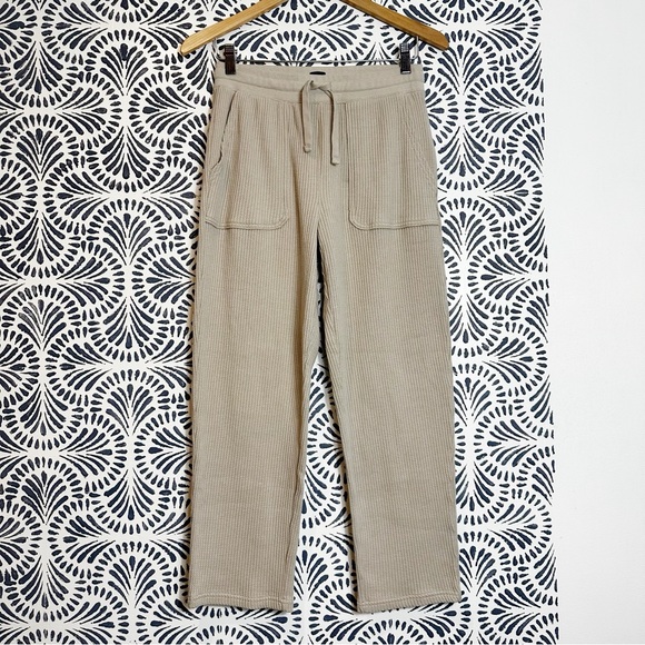 GAP Waffle Knit Easy Taper Ankle Pants Cotton Blend Cobblestone Beige Pockets - Picture 1 of 14